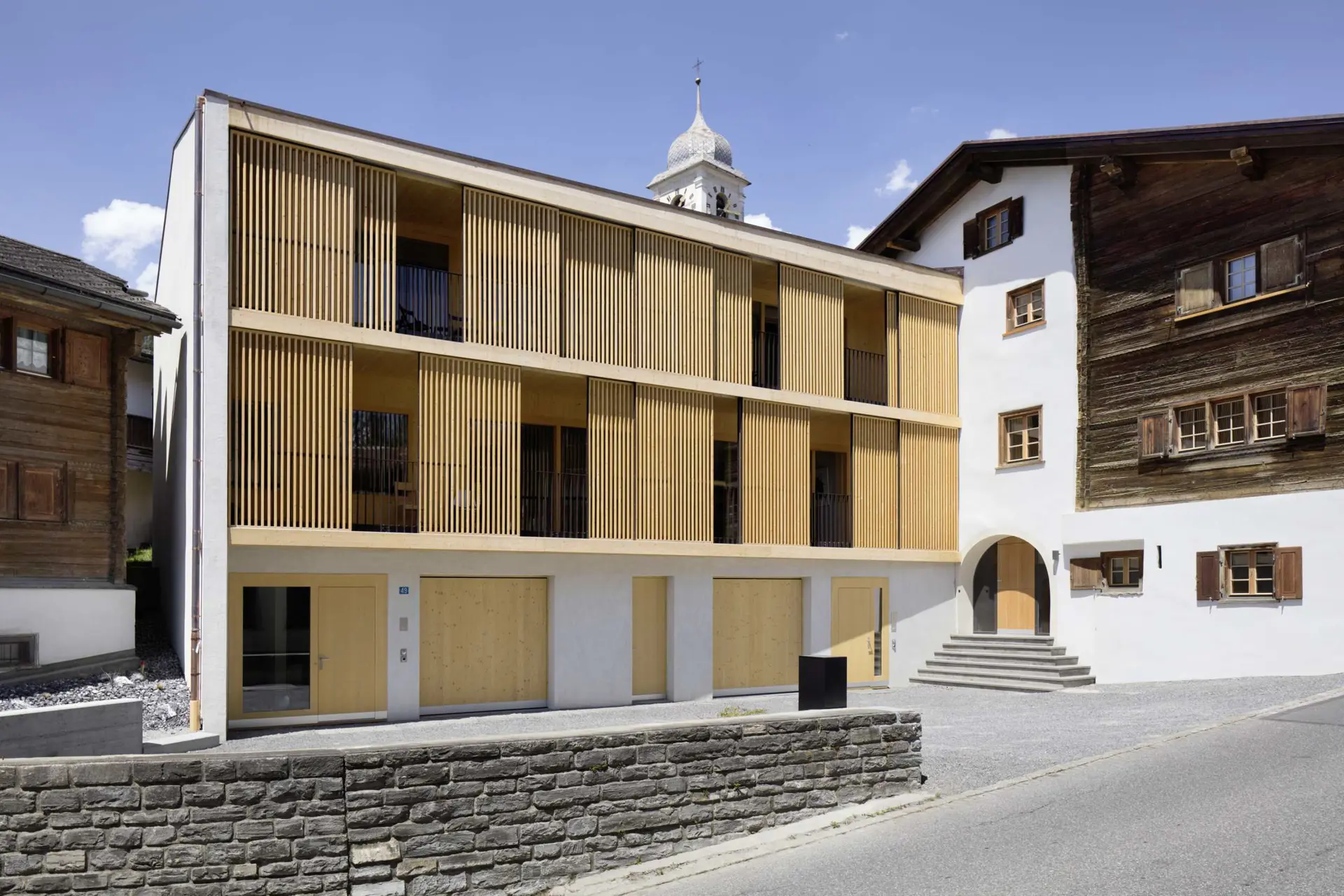 06_Sanierung und Umbau Wohnhaus Canossa mit Stall_Via principala Laax